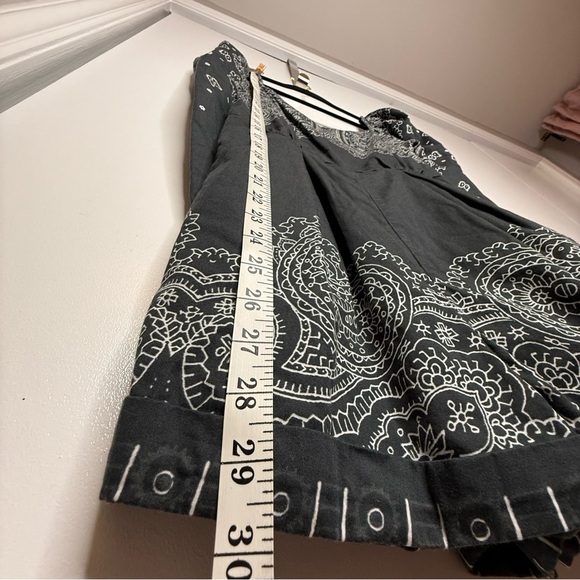 Rococo Sand Bandana Belted Paisley Romper Long Sleeve - Small - Picture 14 of 16